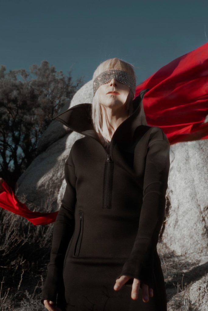 An Evening with IAMX 7 IAMX1673860010 425701673860010
